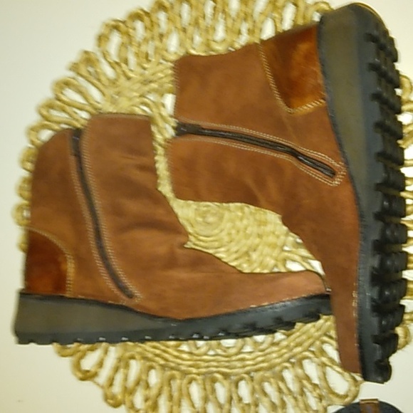 Fly London Rust Suede Ankle Boots, Size 38, EUC. - Picture 1 of 8